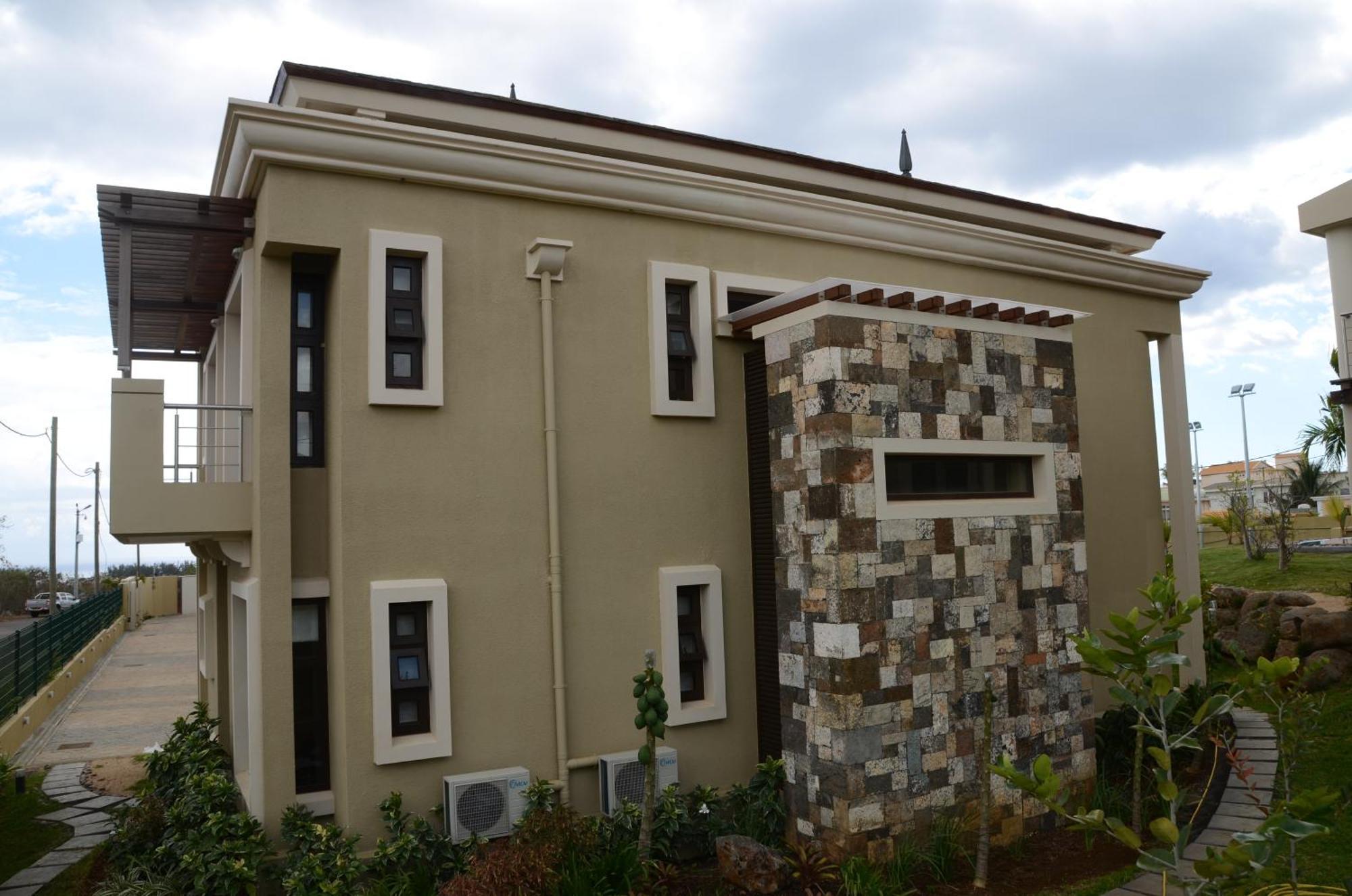 Villasun Luxury Apartments & Villas Flic en Flac Номер фото