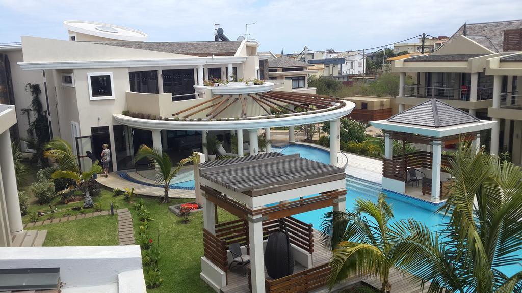Villasun Luxury Apartments & Villas Flic en Flac Екстер'єр фото